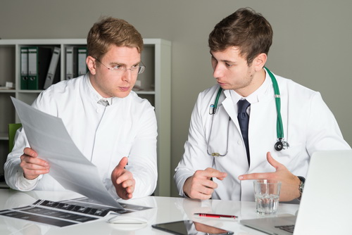 Лечение аденомы щитовидной железы в Израиле | Ихилов